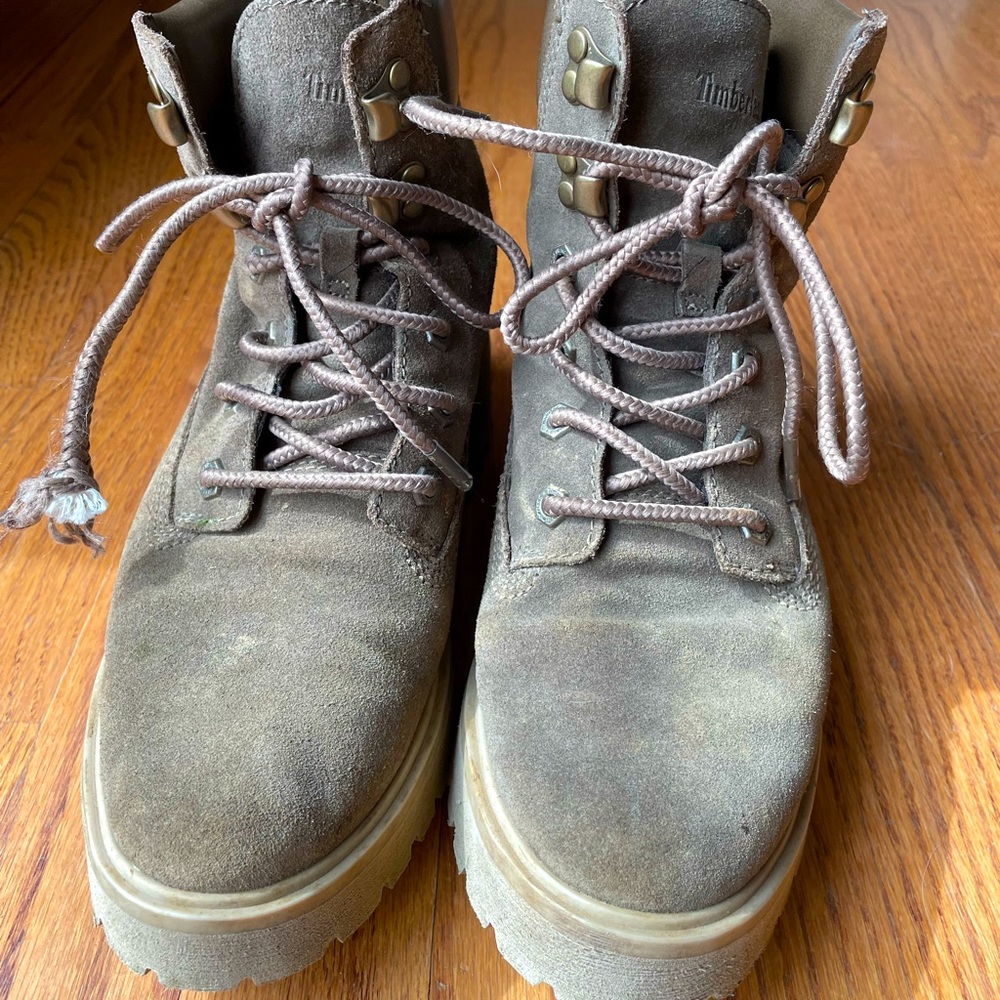 Timberland combat style platform boots